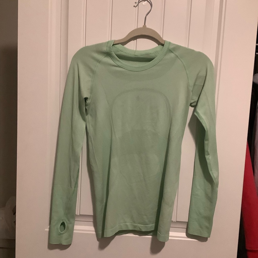 Lululemon Swiftly Tech Long Sleeve